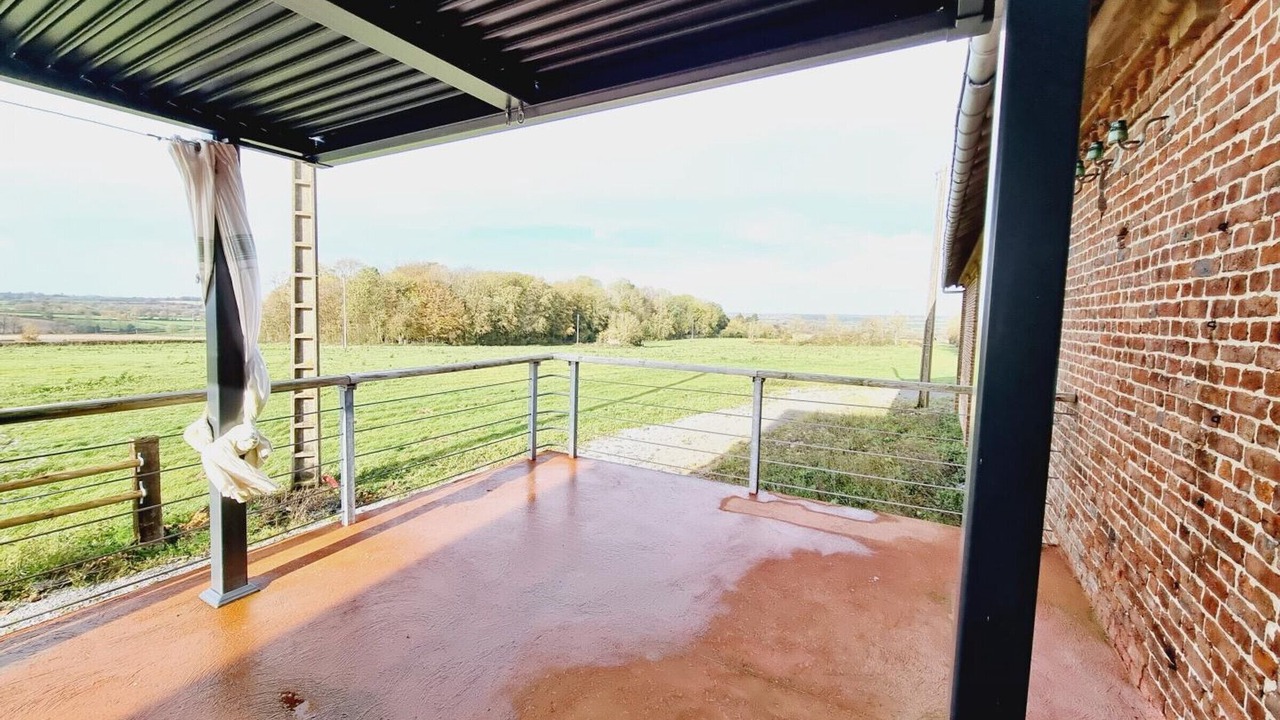 Photo of Patio Balcony in Sains-du-Nord