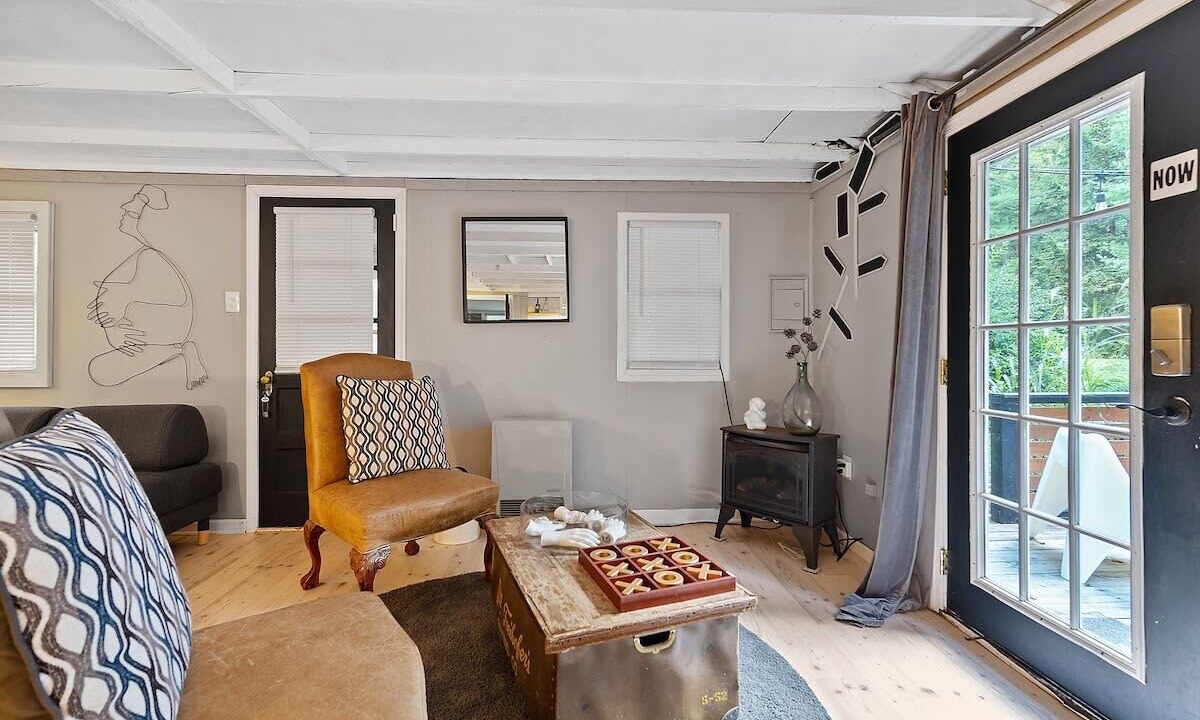 Photo of Livingroom in Pocono Pines