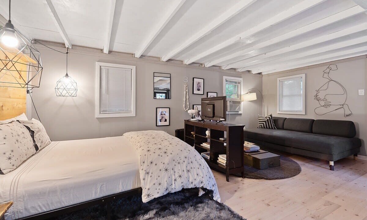 Photo of Bedroom in Pocono Pines