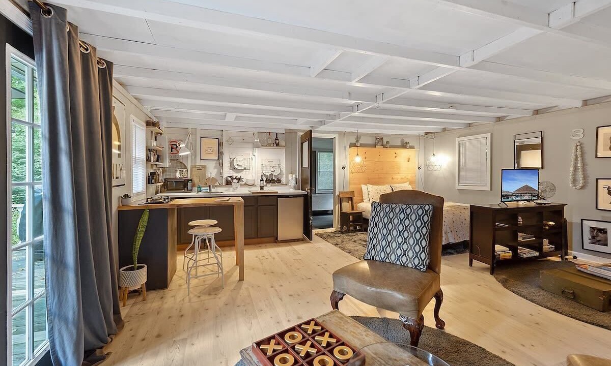 Photo of Bedroom in Pocono Pines