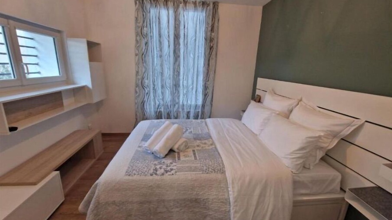 Photo of Bedroom in Port-Aviation