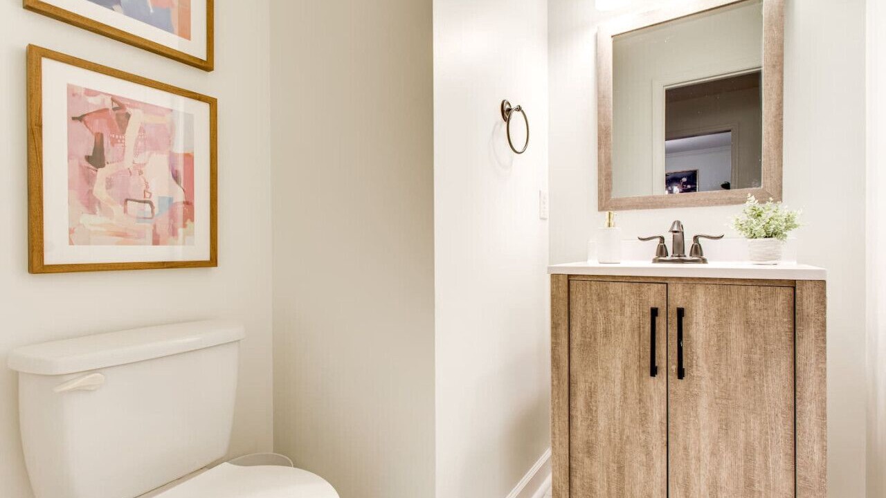 Photo of Bathroom in Thompson's Station