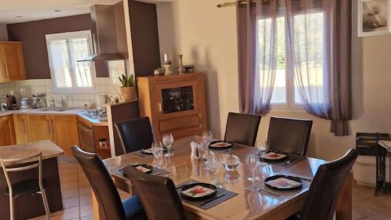 Photo of Others in Tulette