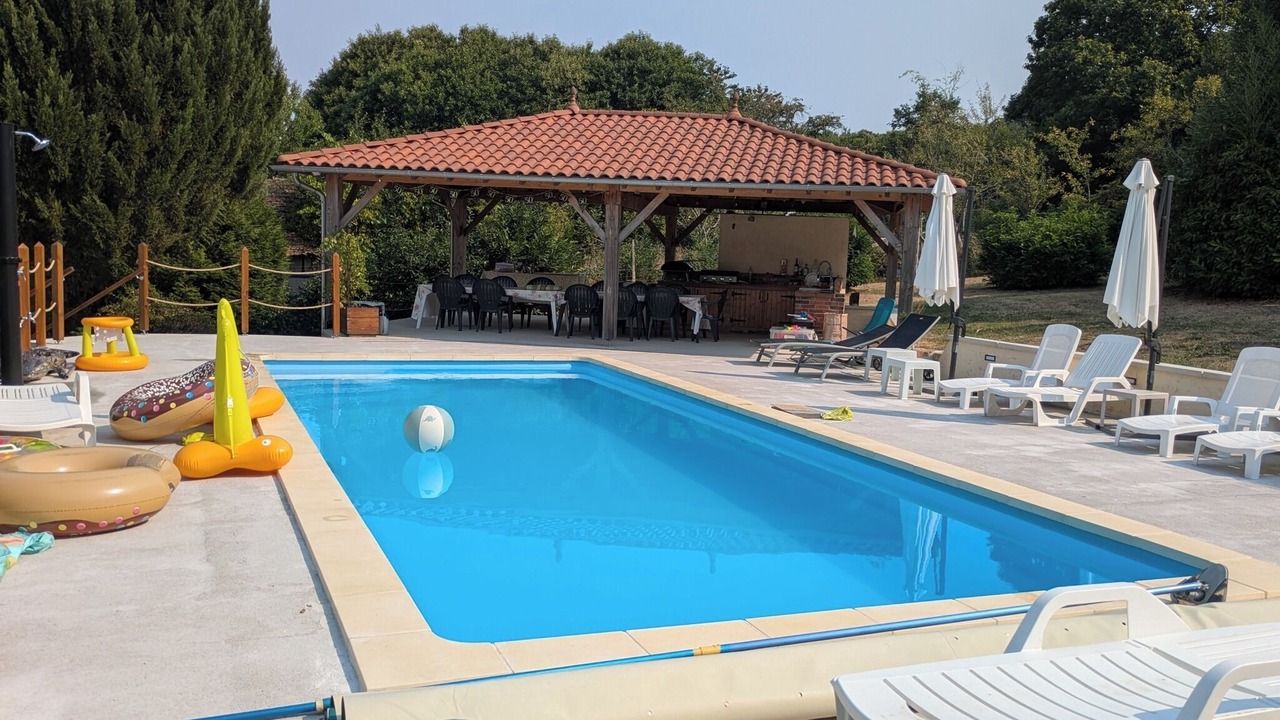 Photo of Outdoor in Bussiere-Galant