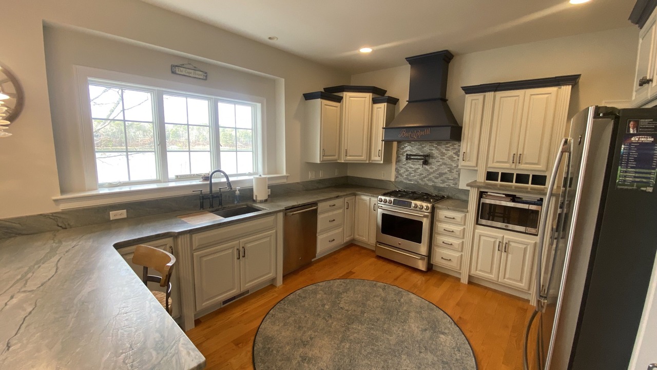 Photo of Kitchen in Summersea