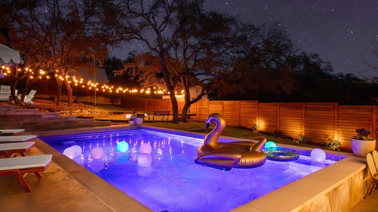 Photo of Outdoor in West Oak Hill