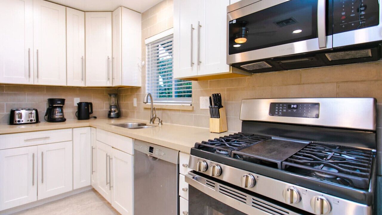 Photo of Kitchen in Downtown Hollywood