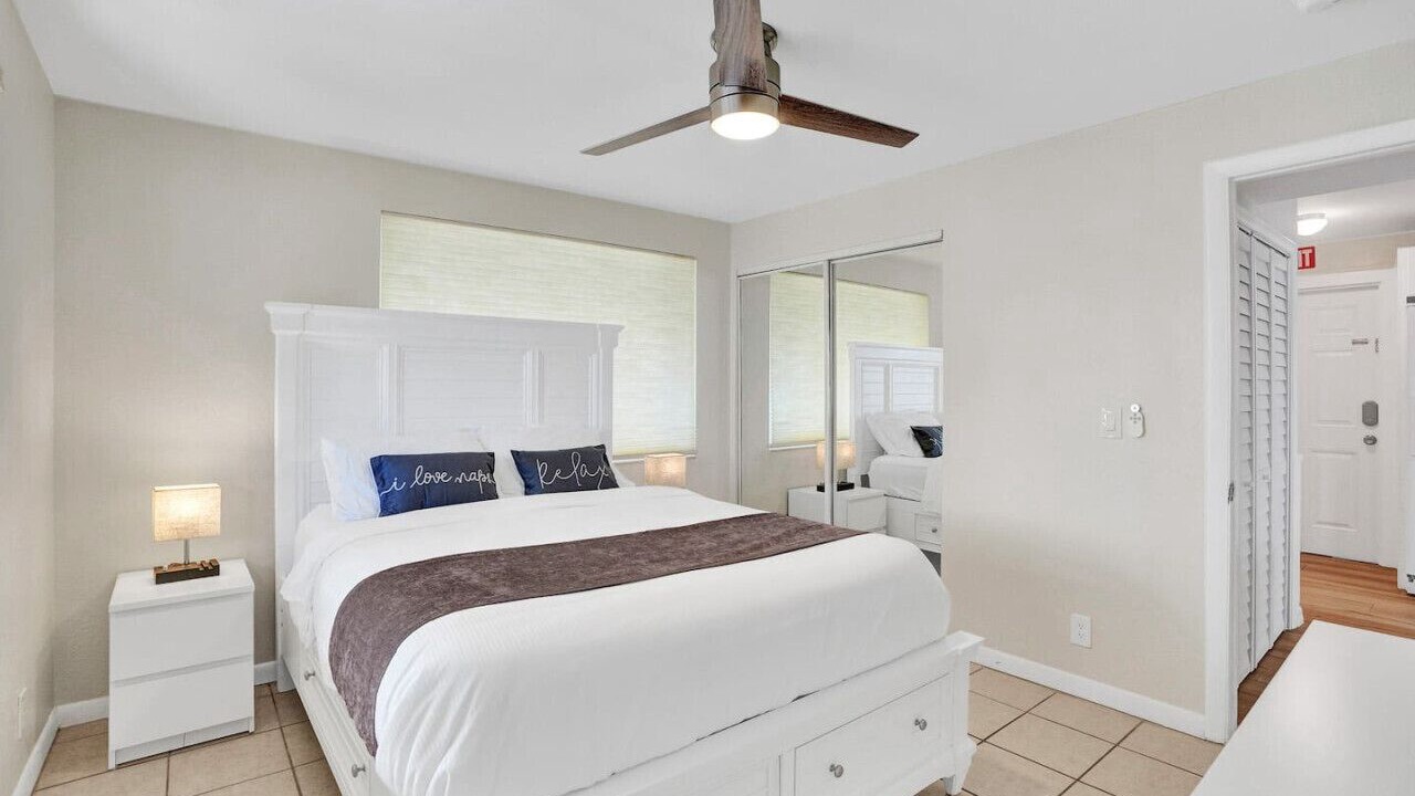 Photo of Bedroom in Hollywood