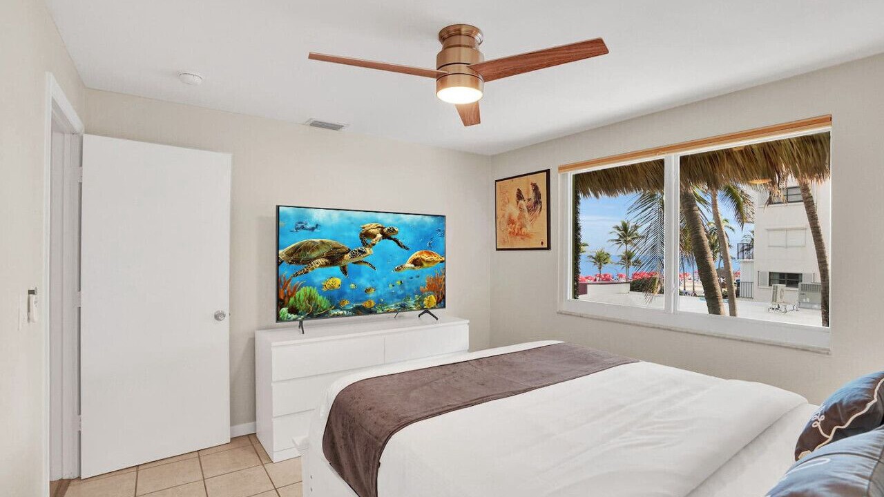 Photo of Bedroom in Hollywood
