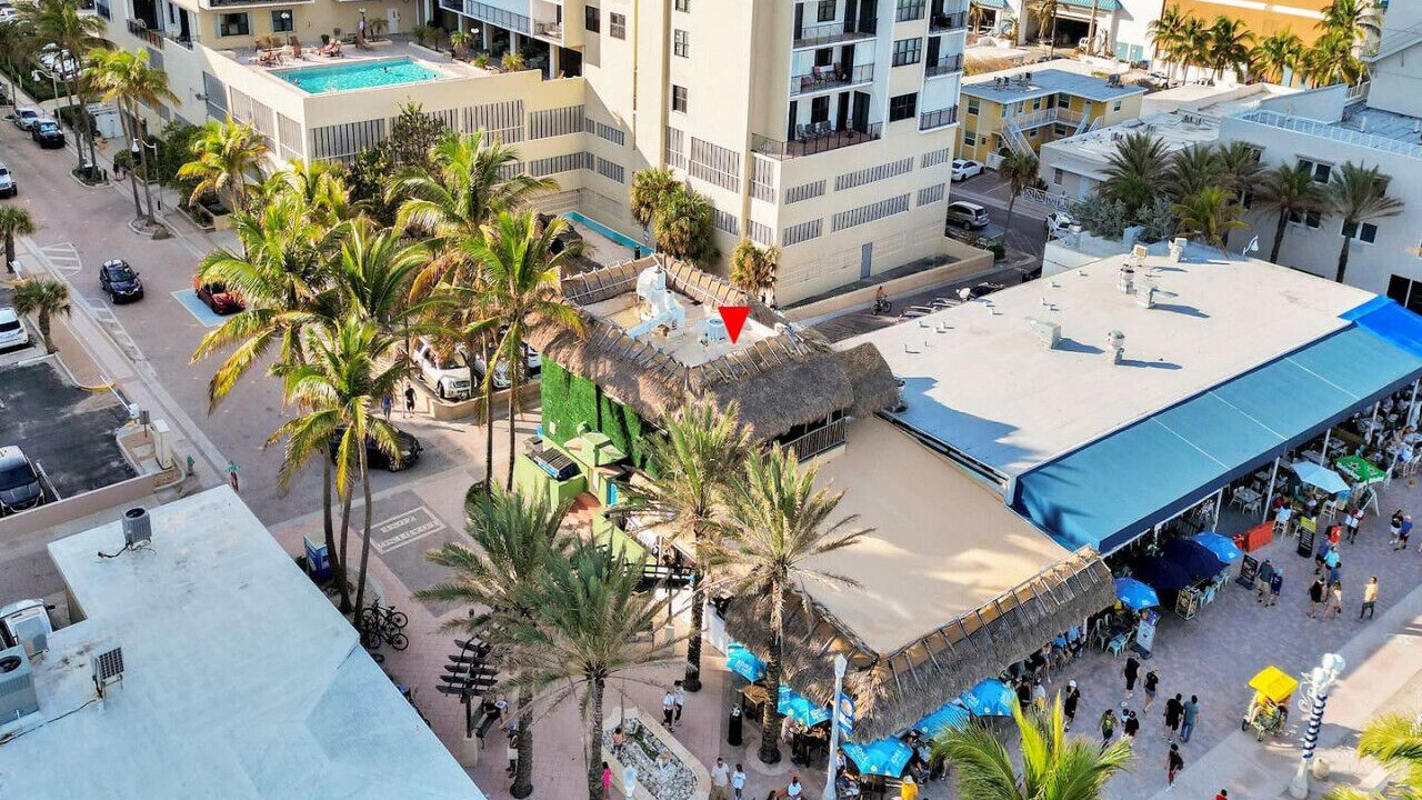Photo of Outdoor in Hollywood