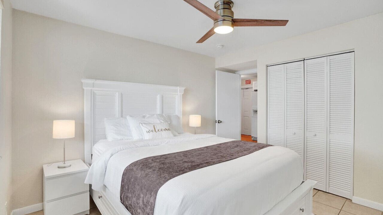 Photo of Bedroom in Hollywood