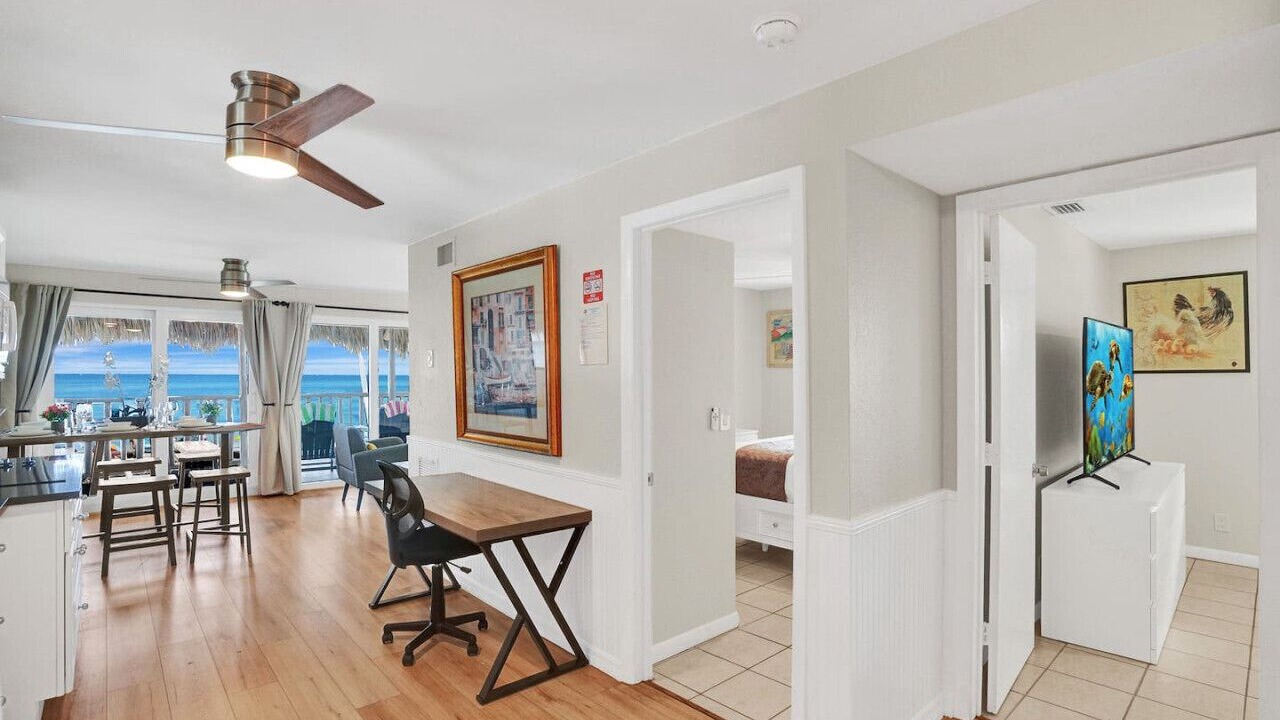 Photo of Bedroom in Hollywood