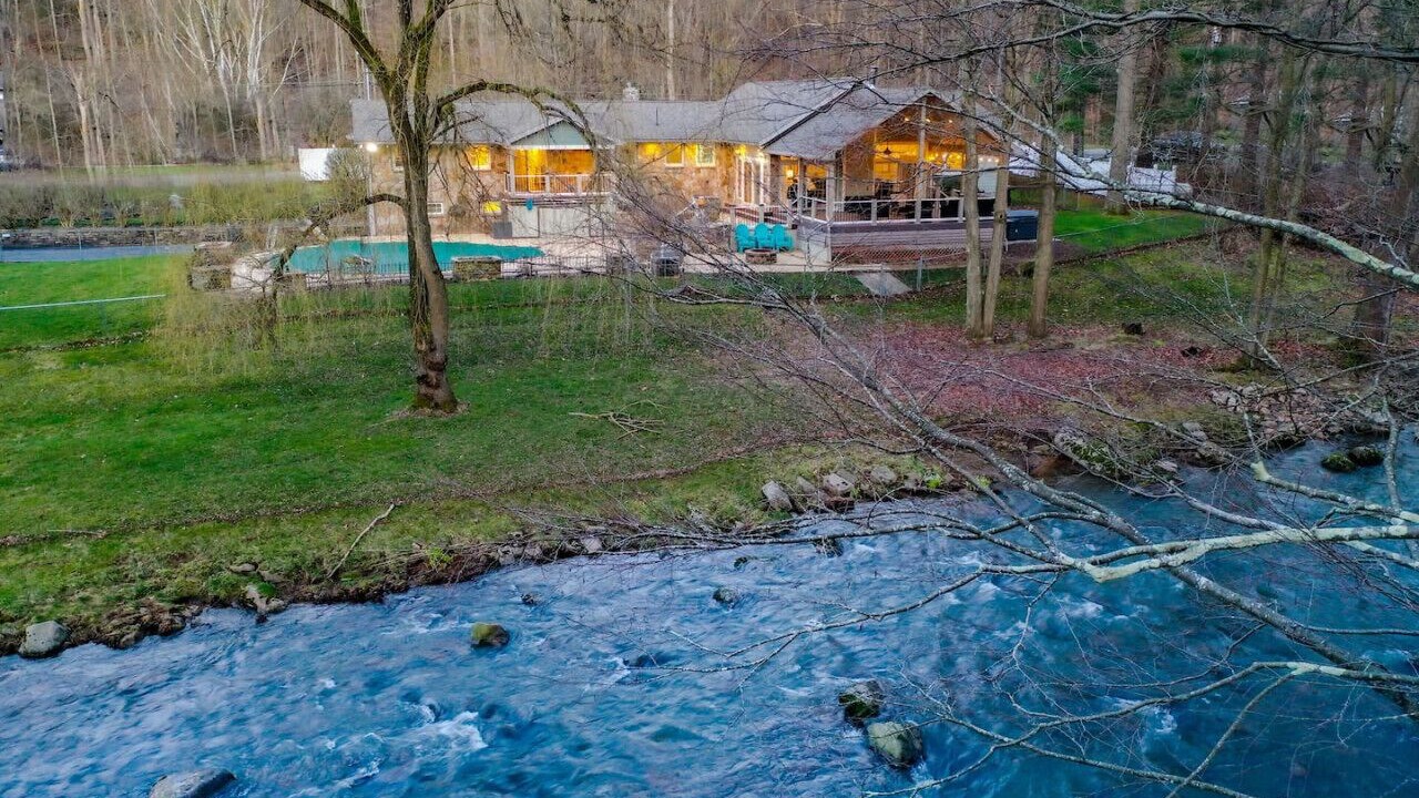 Photo of Outdoor in Friendsville