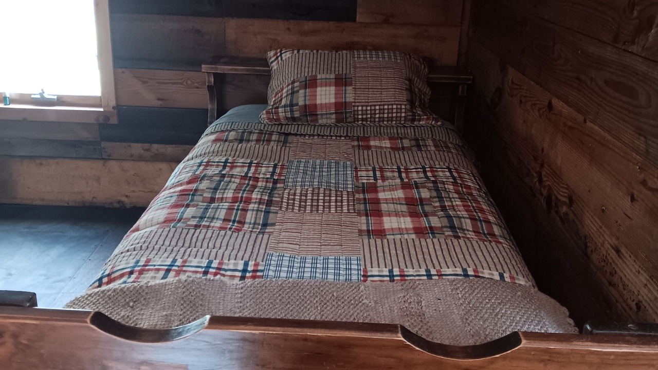 Photo of Bedroom in Canajoharie