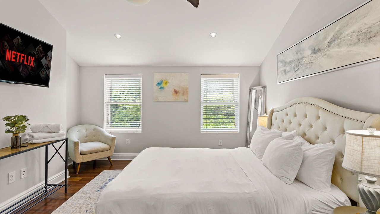 Photo of Bedroom in Pennsport