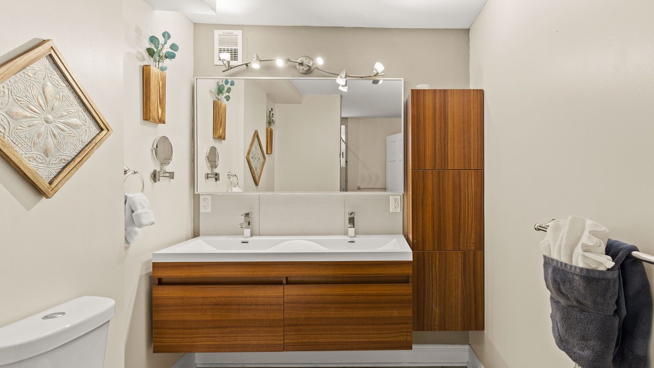 Photo of Bathroom in Pennsport