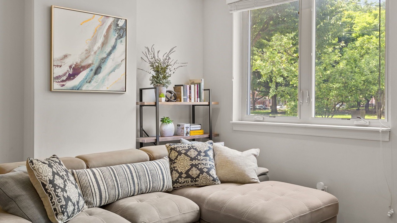 Photo of Livingroom in Pennsport