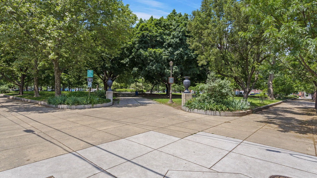 Photo of Outdoor in Pennsport