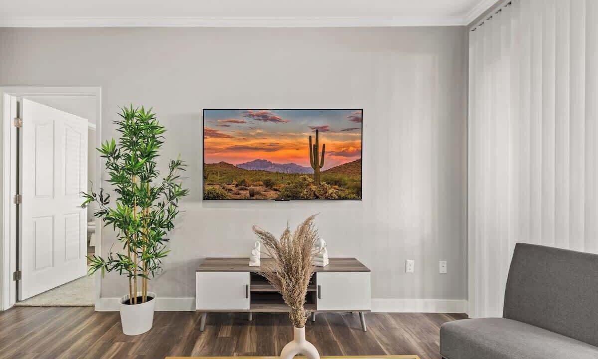 Photo of Bedroom in McDowell Mountain Apartments