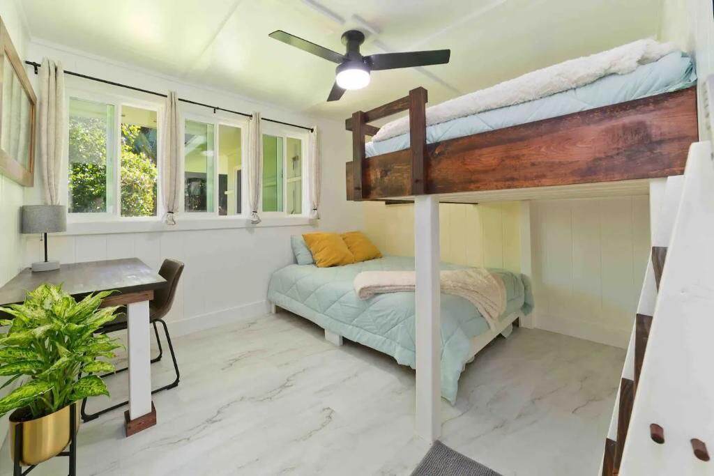 Photo of Bedroom in Kealakekua
