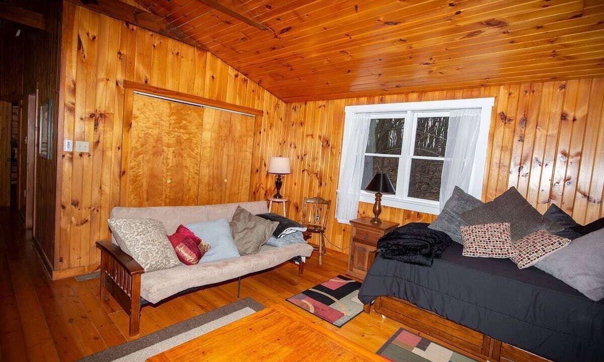 Photo of Livingroom in Slippery Rock