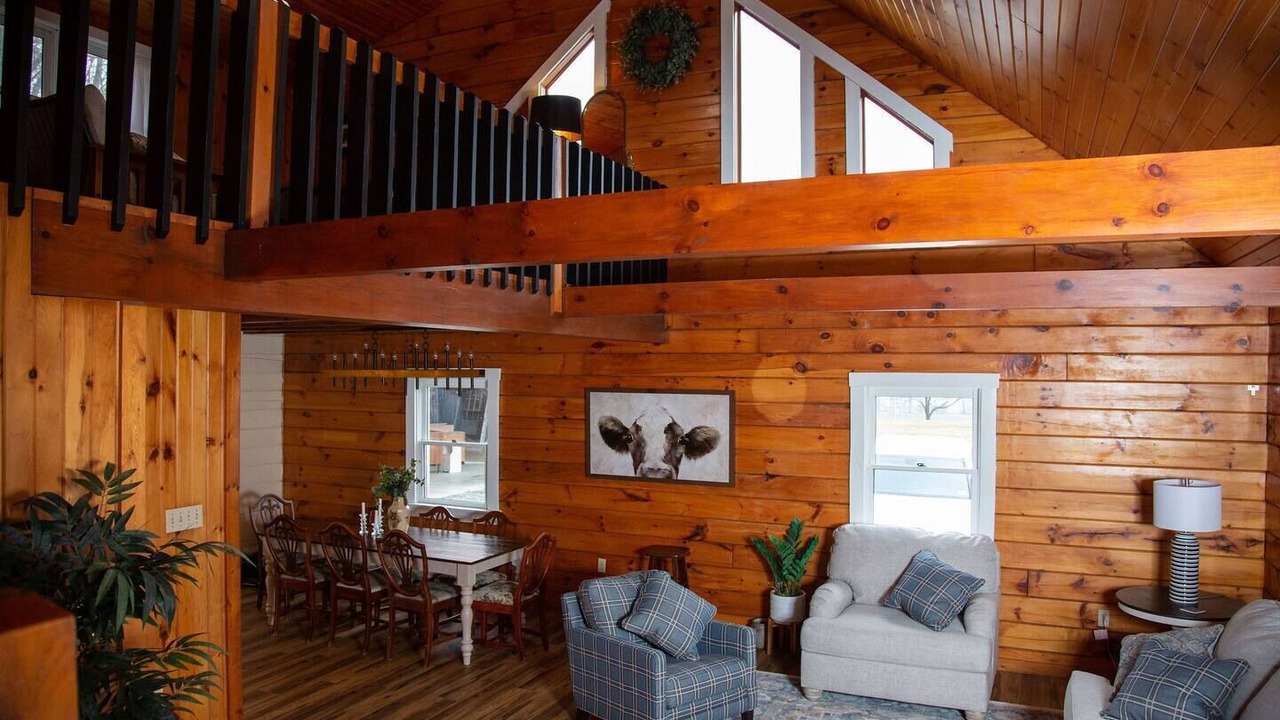 Photo of Livingroom in Slippery Rock