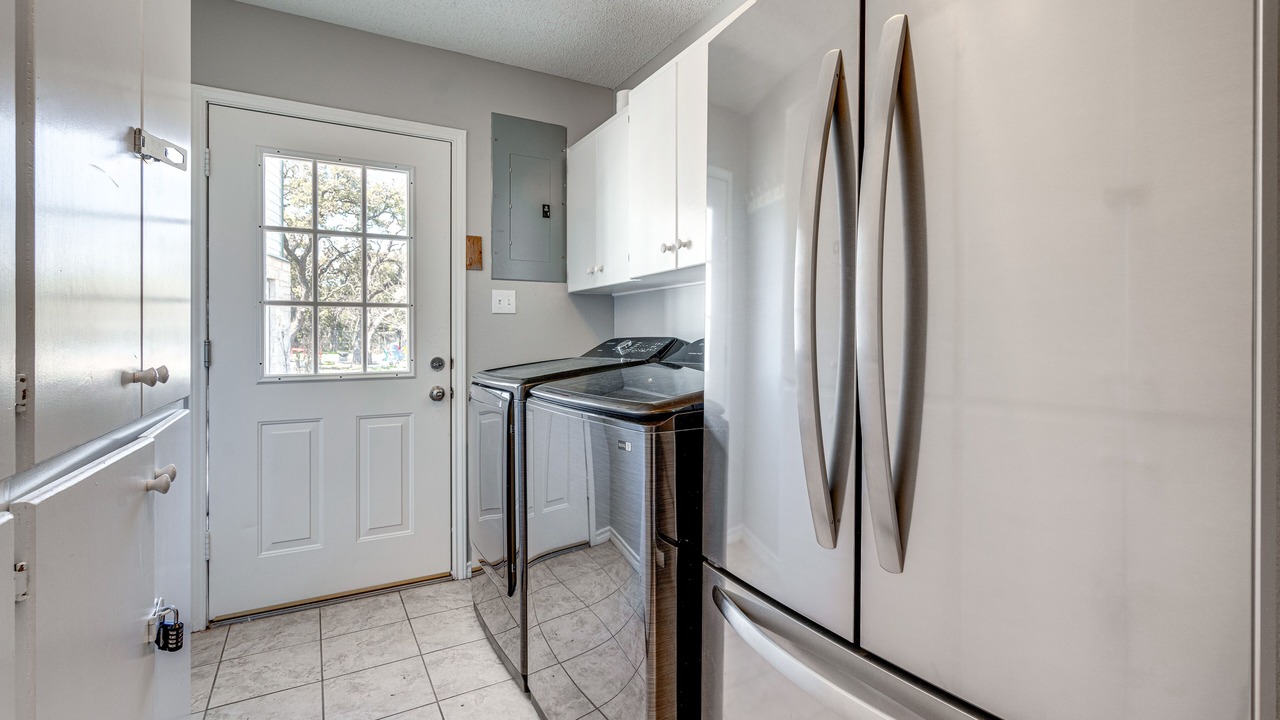Photo of Bedroom in Oatmeal