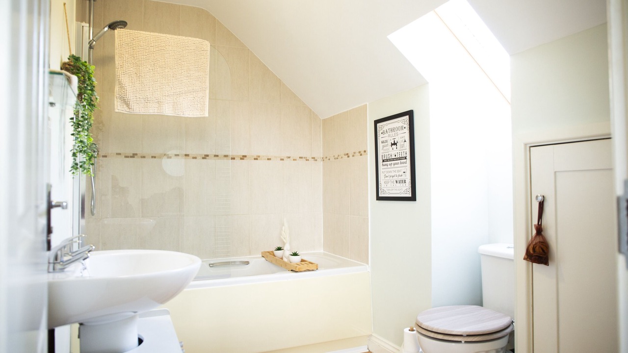 Photo of Bathroom in Stratford-upon-Avon