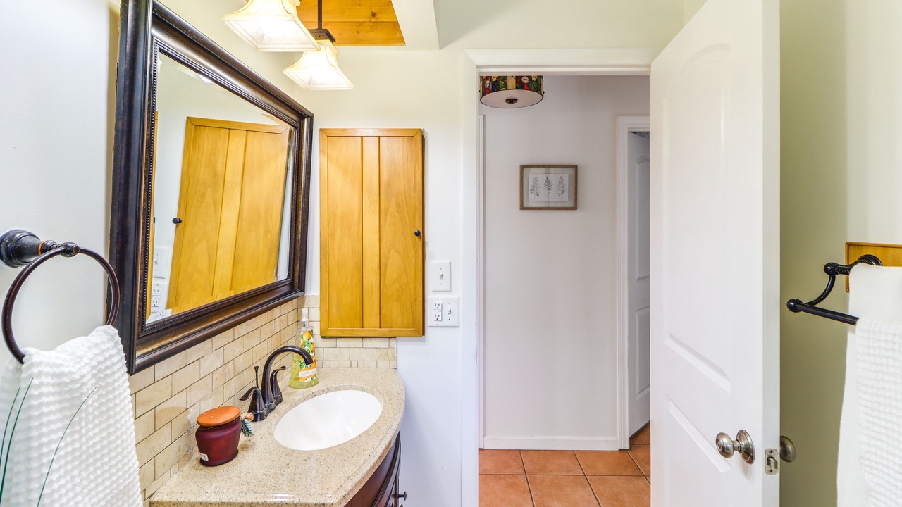 Photo of Bathroom in Dunnellon