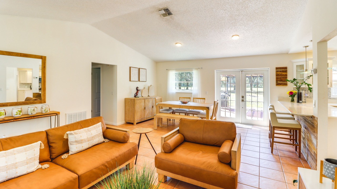 Photo of Livingroom in Dunnellon