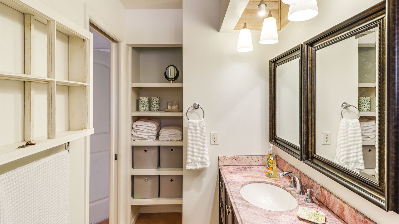 Photo of Bathroom in Dunnellon
