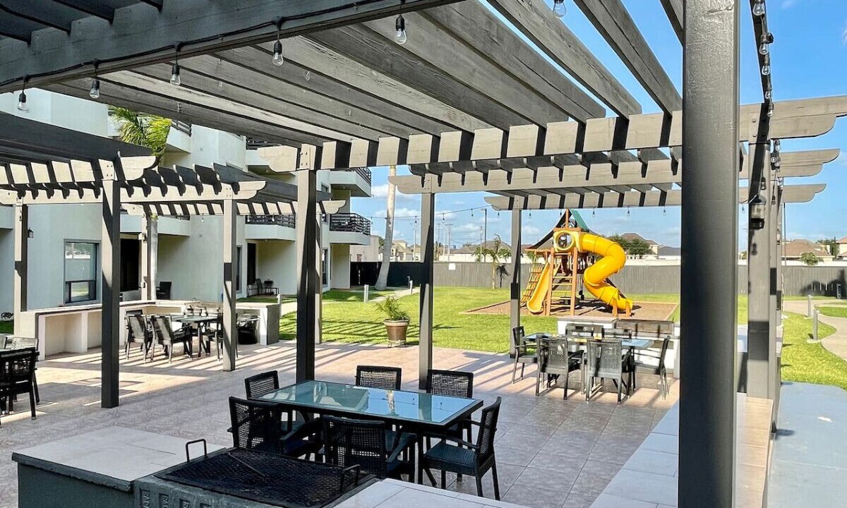 Photo of Outdoor in Mission