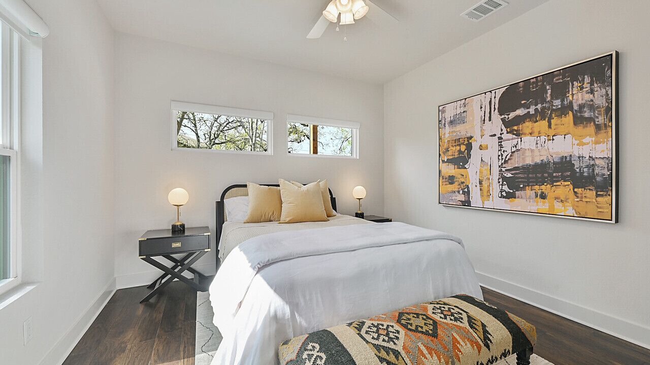 Photo of Bedroom in North Oakwood
