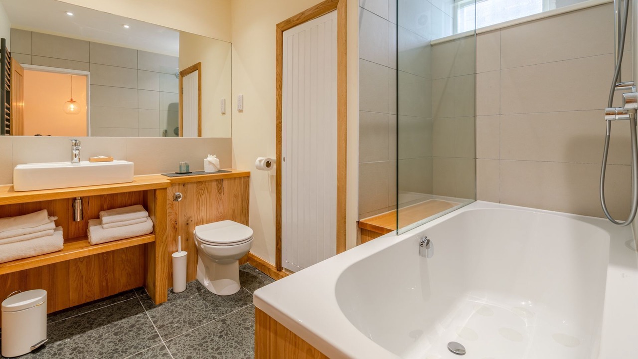 Photo of Bathroom in Symonds Yat