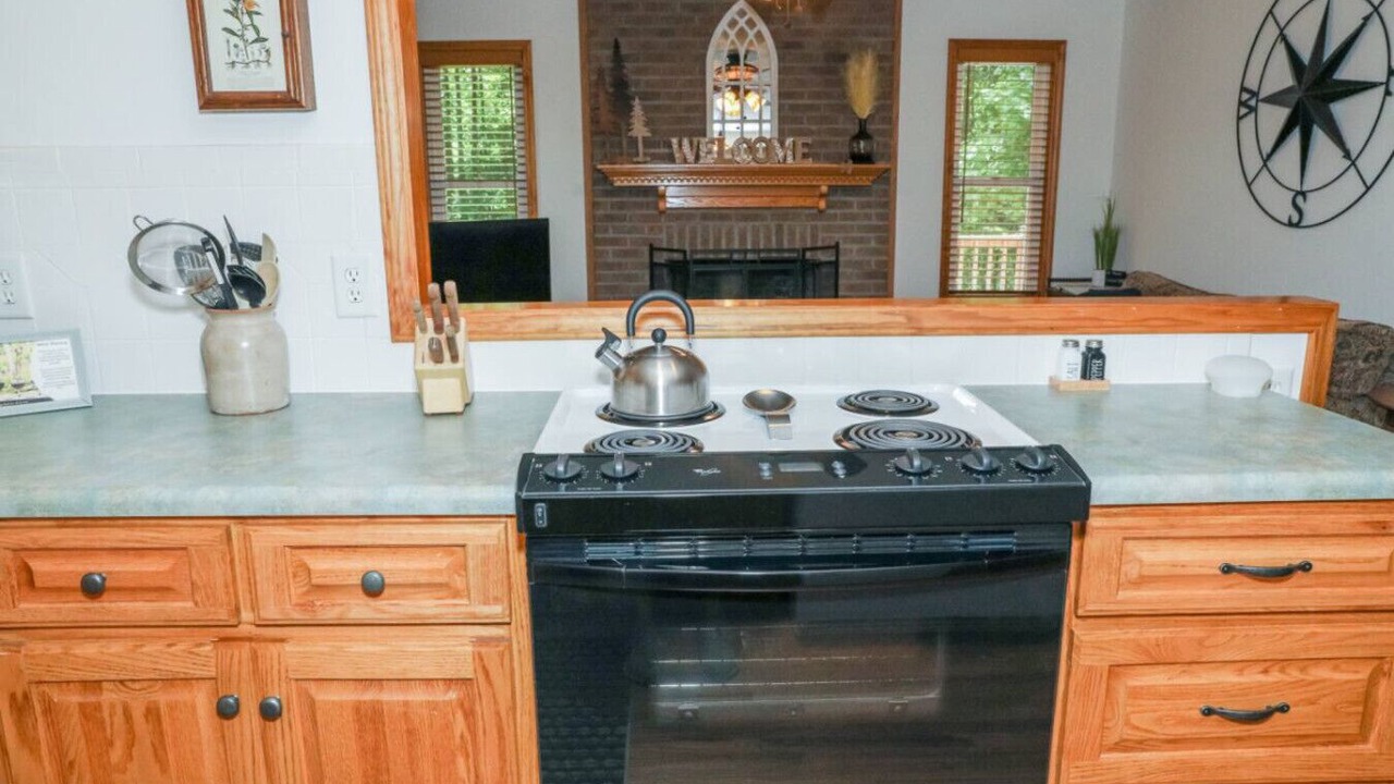 Photo of Kitchen in Peters Creek
