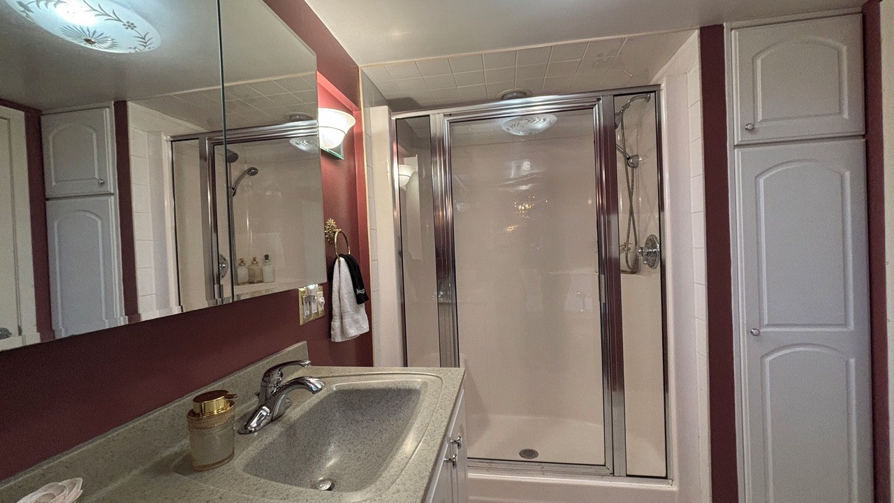 Photo of Bathroom in Park Point