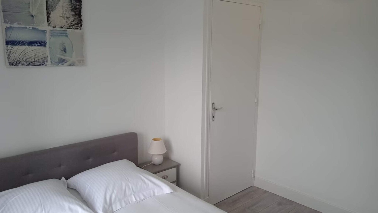 Photo of Bedroom in Saint-Michel-en-l'Herm