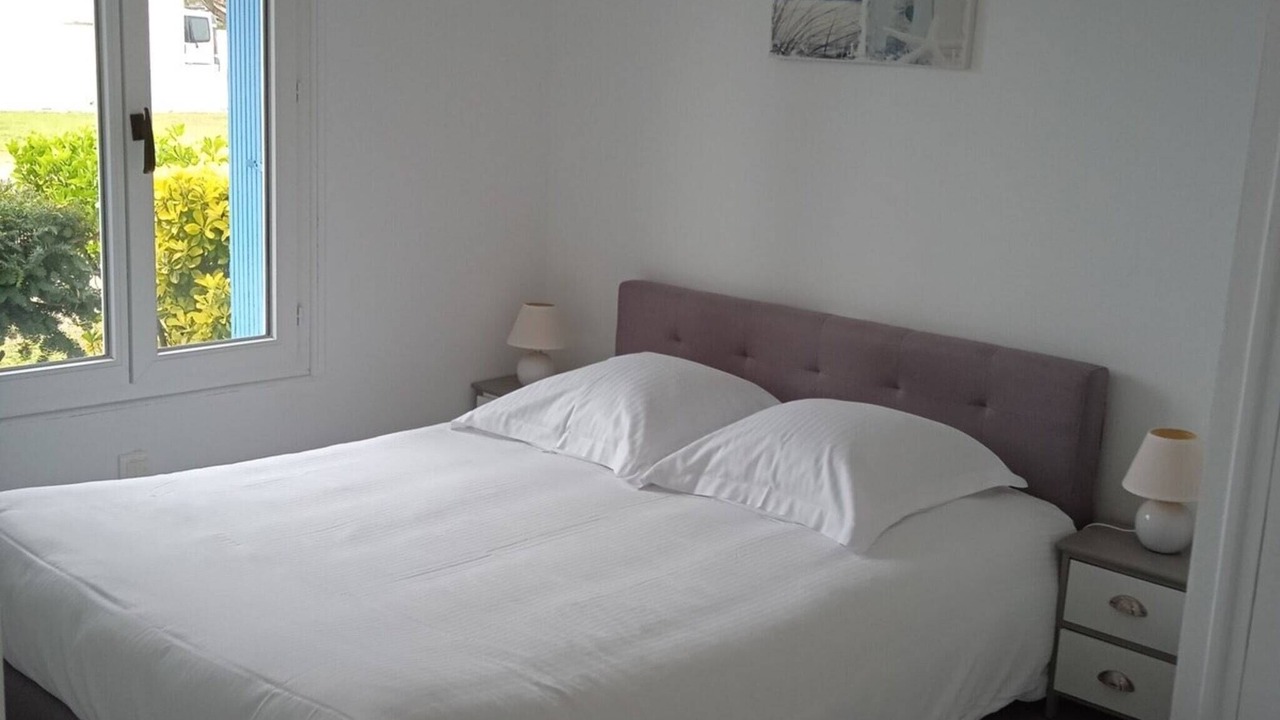 Photo of Bedroom in Saint-Michel-en-l'Herm