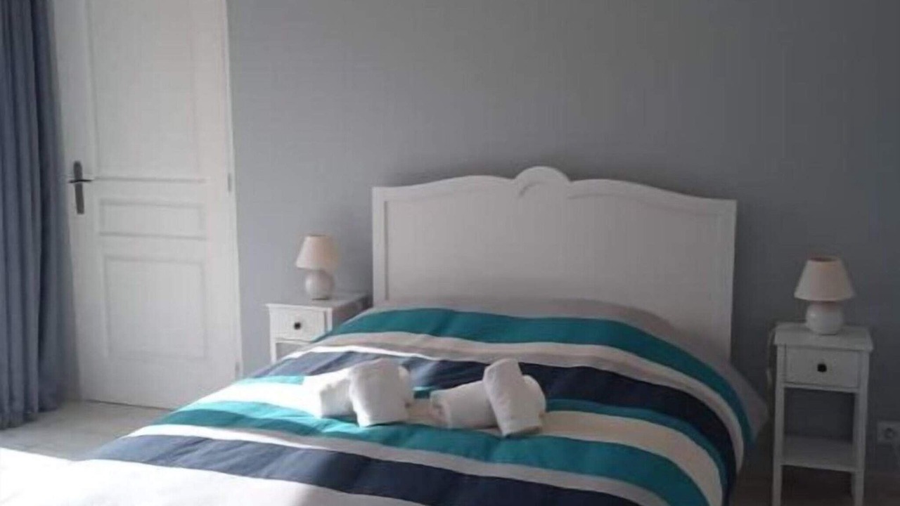 Photo of Bedroom in Saint-Michel-en-l'Herm