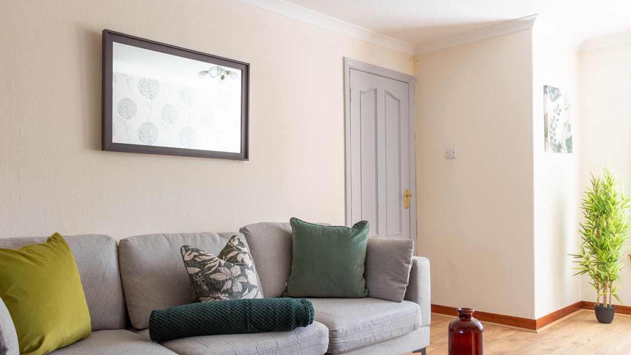 Photo of Livingroom in Grangemouth