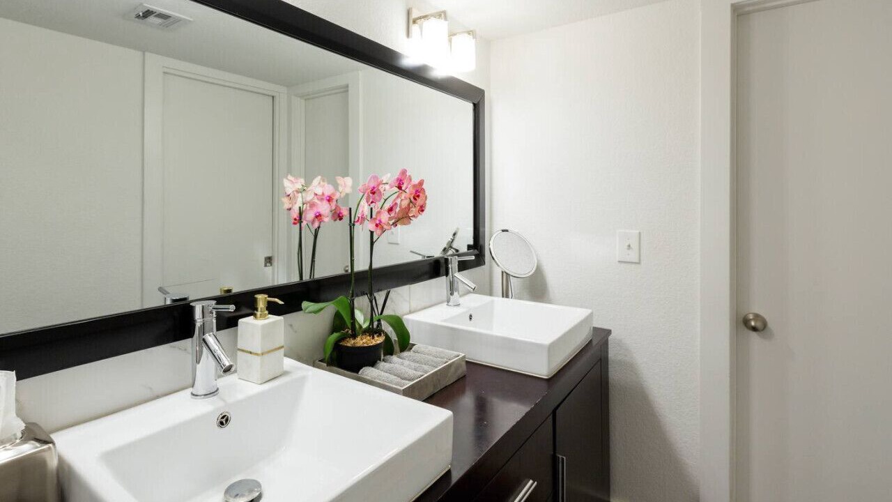 Photo of Bathroom in West End