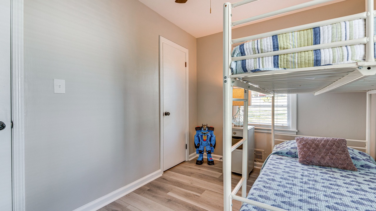 Photo of Bedroom in Mableton