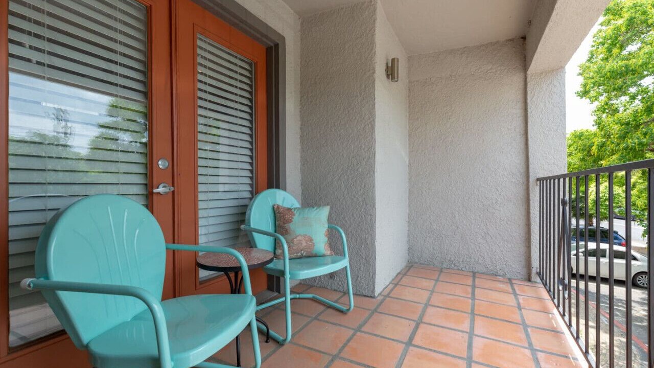 Photo of Patio Balcony in West End