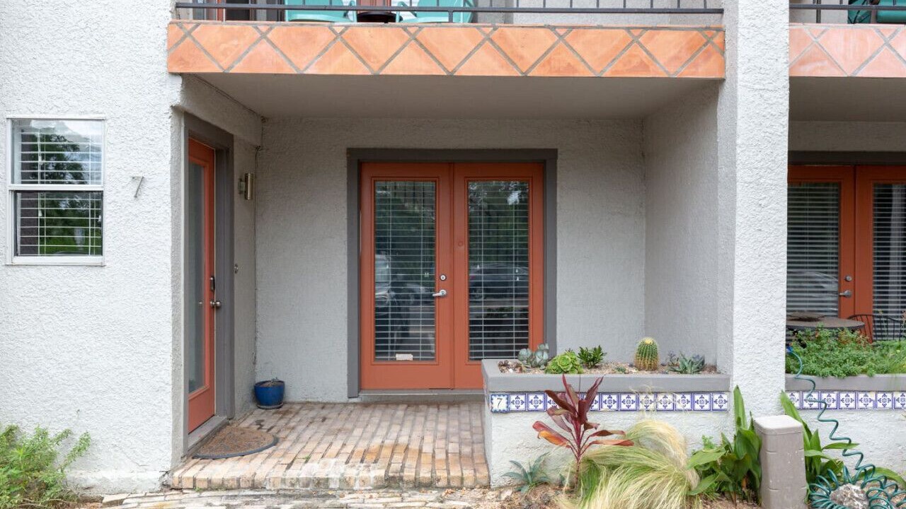 Photo of Outdoor in West End