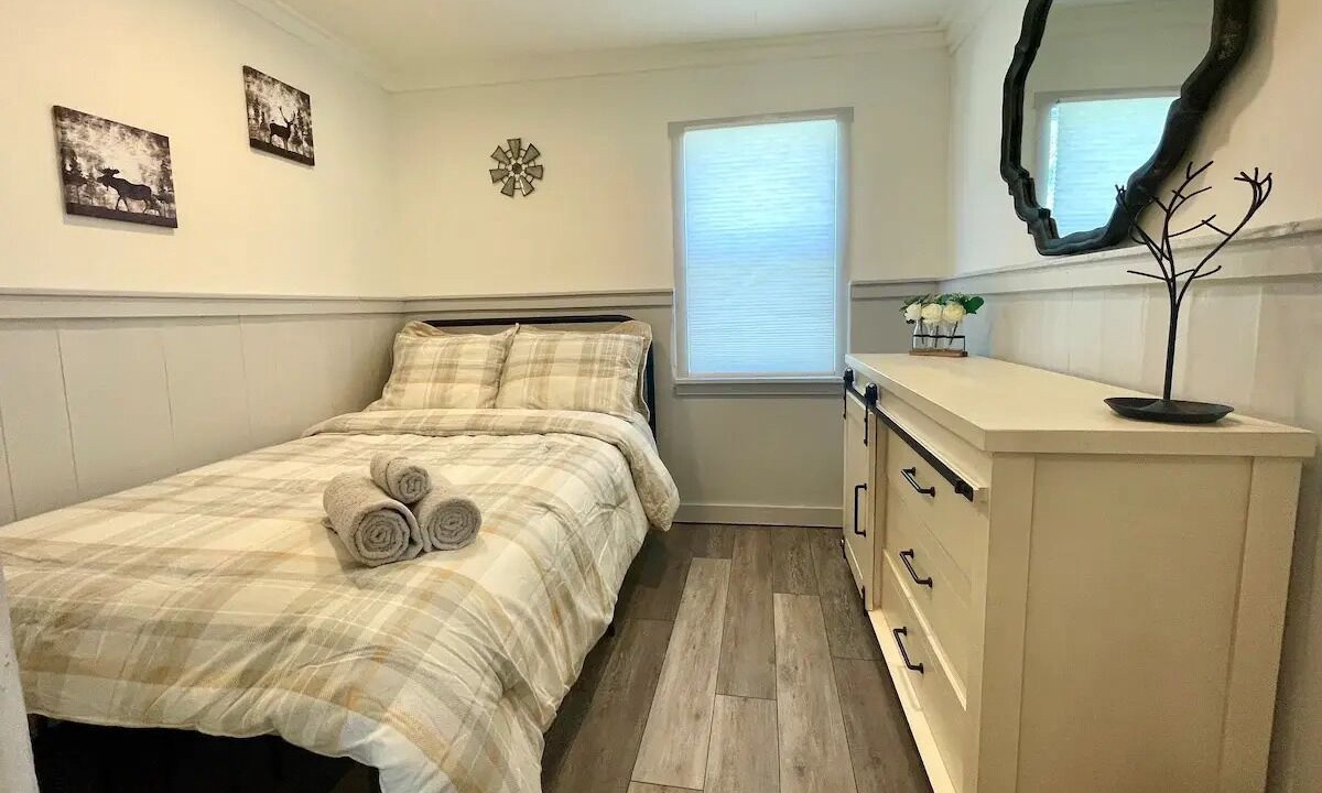 Photo of Bedroom in Beurys Lake