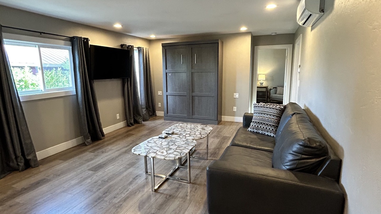 Photo of Livingroom in Medford