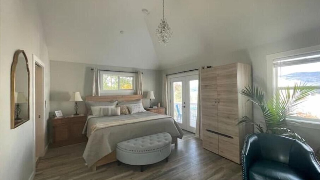 Photo of Bedroom in Historic Railroad District