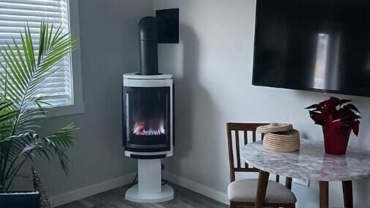 Photo of Others in Historic Railroad District