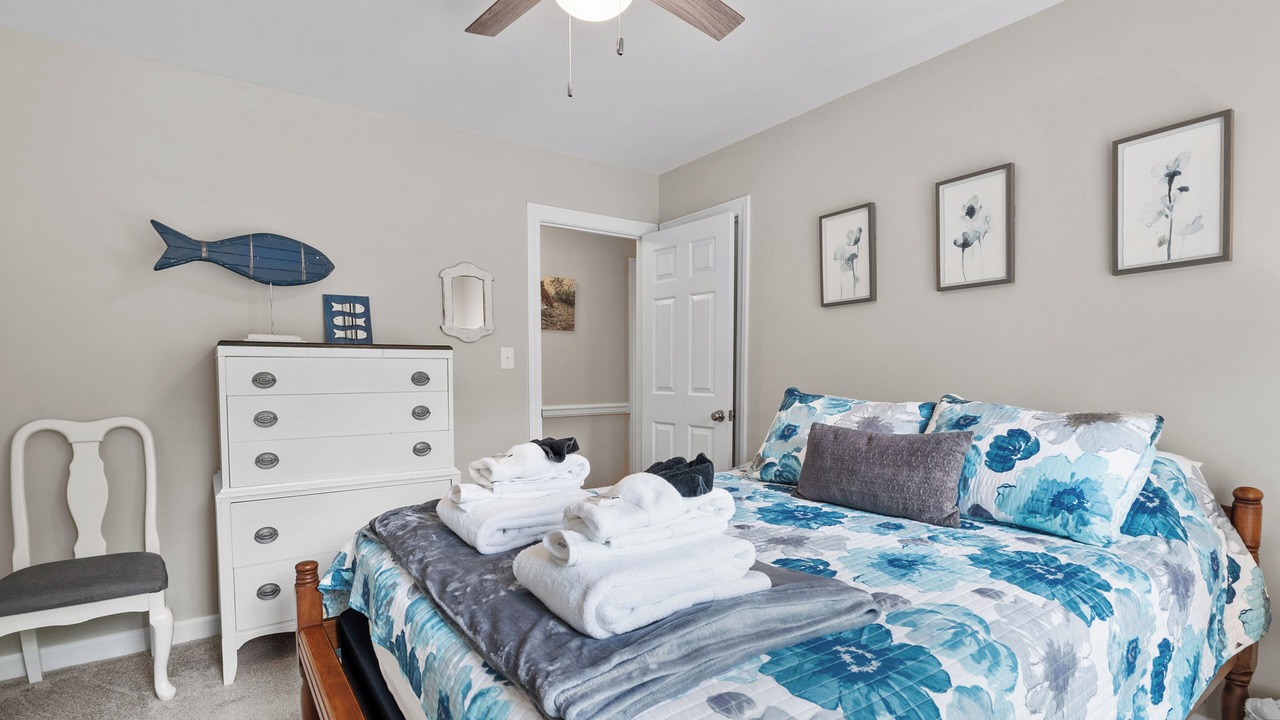 Photo of Bedroom in Elizabeth City