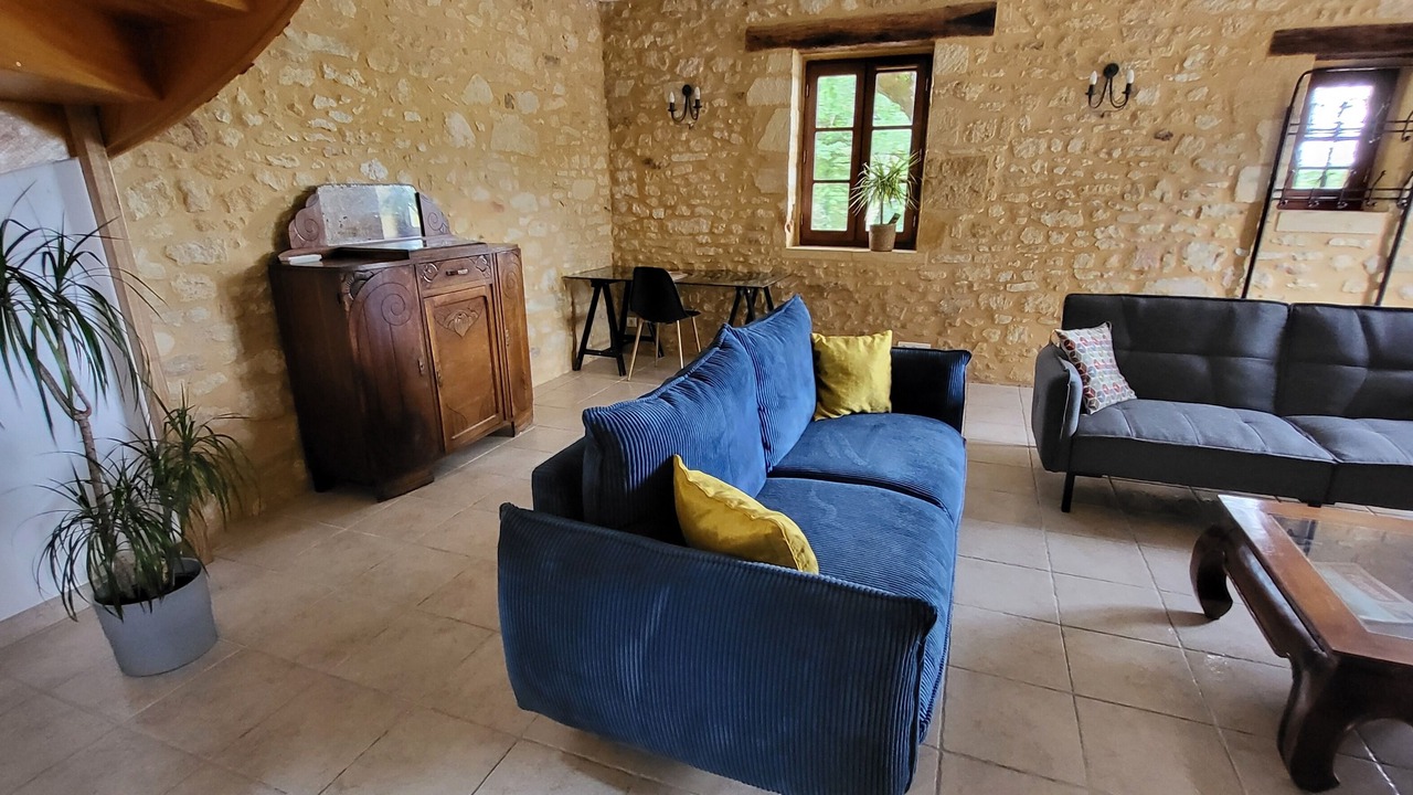 Photo of Livingroom in Cenac-et-Saint-Julien